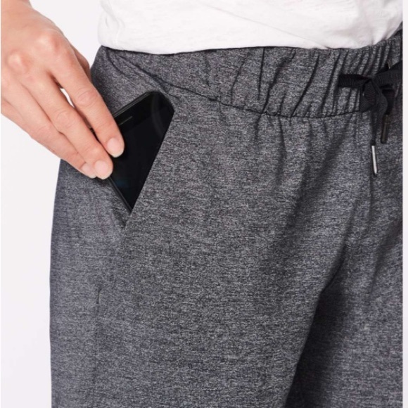 Lululemon On The Fly Pant *28" Heathered Black Size 8 - Picture 6 of 9